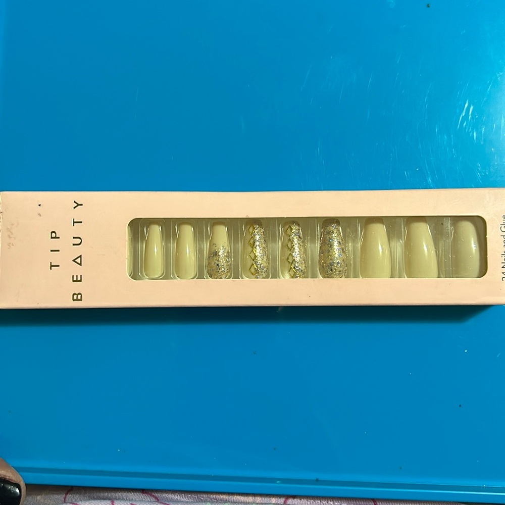 TIP Beauty Press On Nails